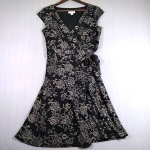 Ann Taylor Loft Wrap Dress Womens SZ 8 PETITE Black Floral Cap Sleeve Tie Waist
